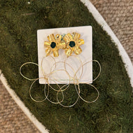 What A Stud! Green Flowers